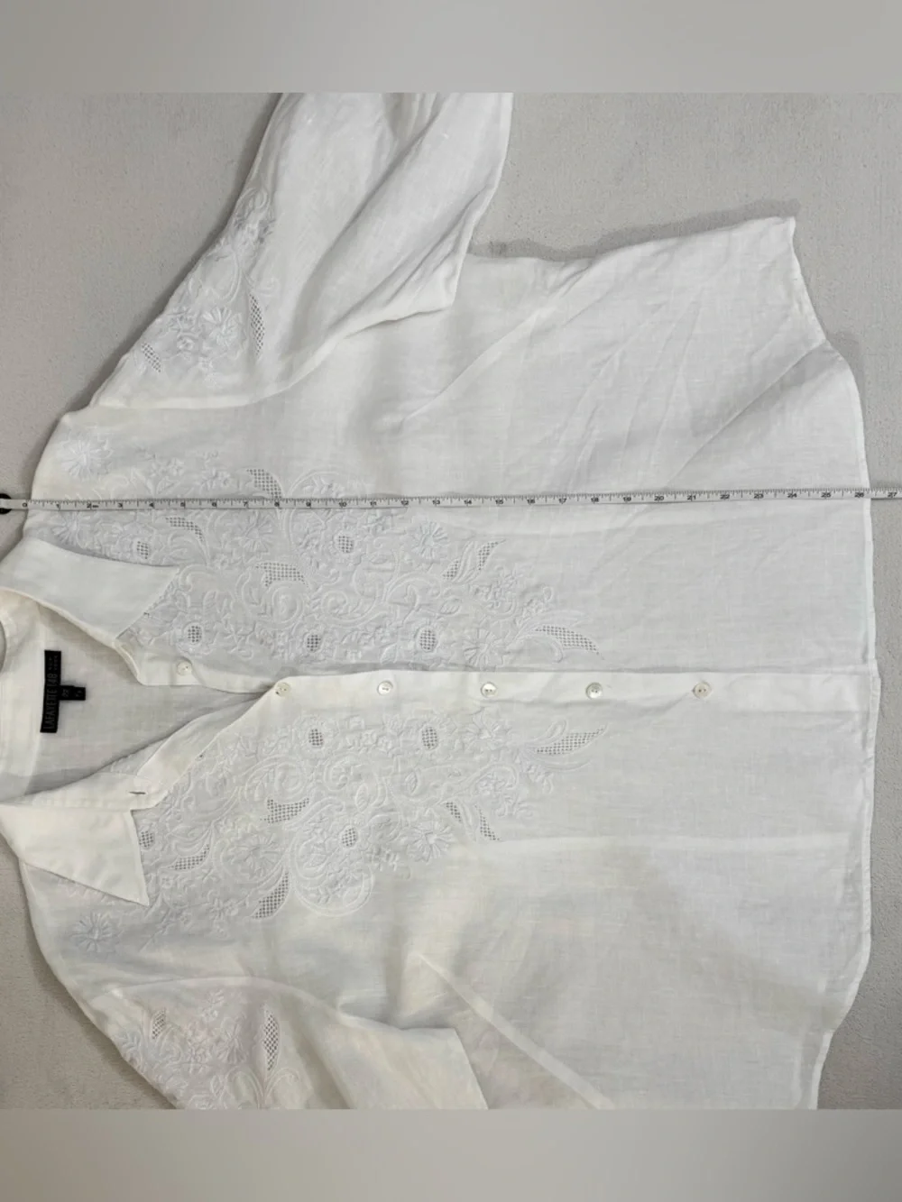 Lafayette 148 New York White Embroidered Button-Front Linen Shirt - Picture 7 of 9